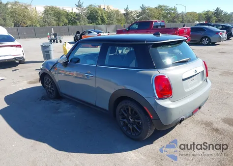2015 Mini Hardtop Cooper z USA, uszkodzony, nr VIN WMWXM5C52FT938528